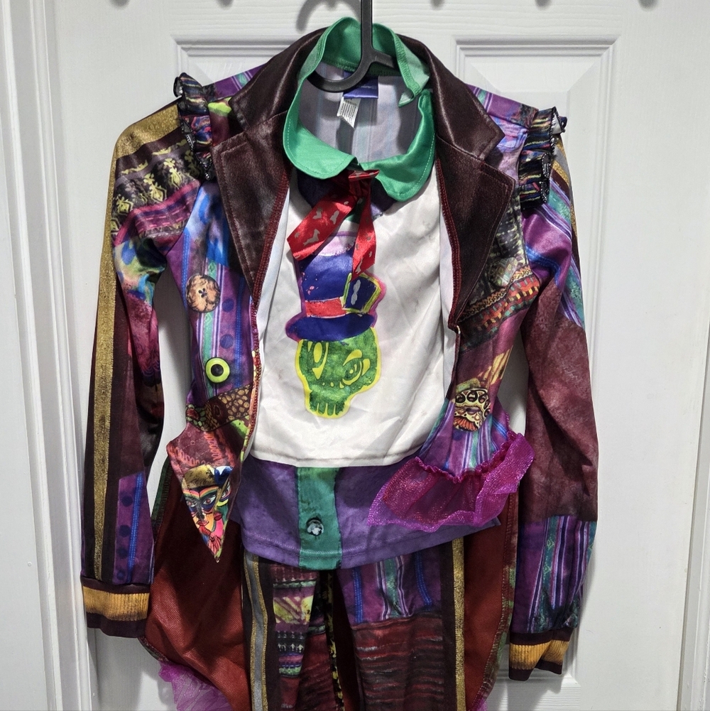 Descendants 23 Celia Costume